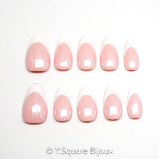 < Almond French > Y.Square Faux Ongles Fait Main Réutilisables