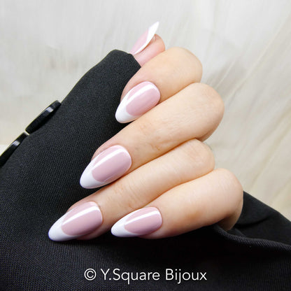 < Almond French  > Y.Square Faux Ongles Fait Main Réutilisables