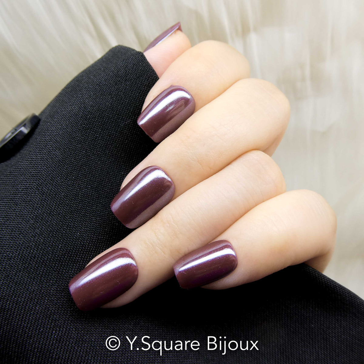 < Chrome Marron >