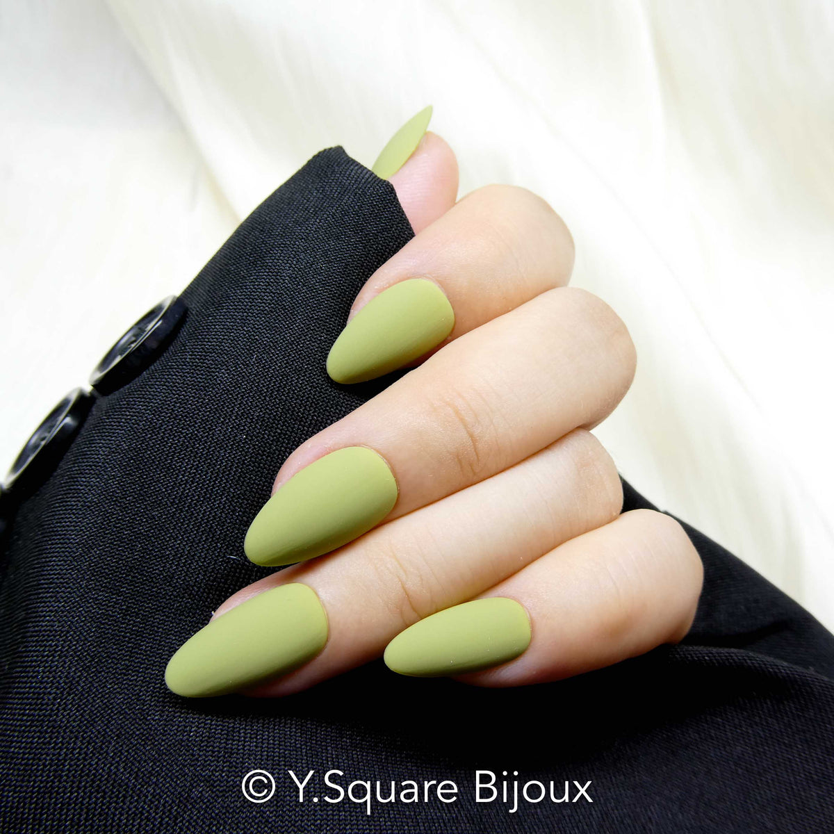 Dernière chance– Taille XS -30 % – Y.Square Faux ongles