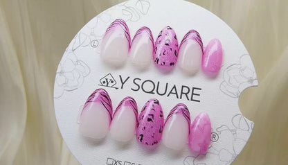 < Pink léopard >
